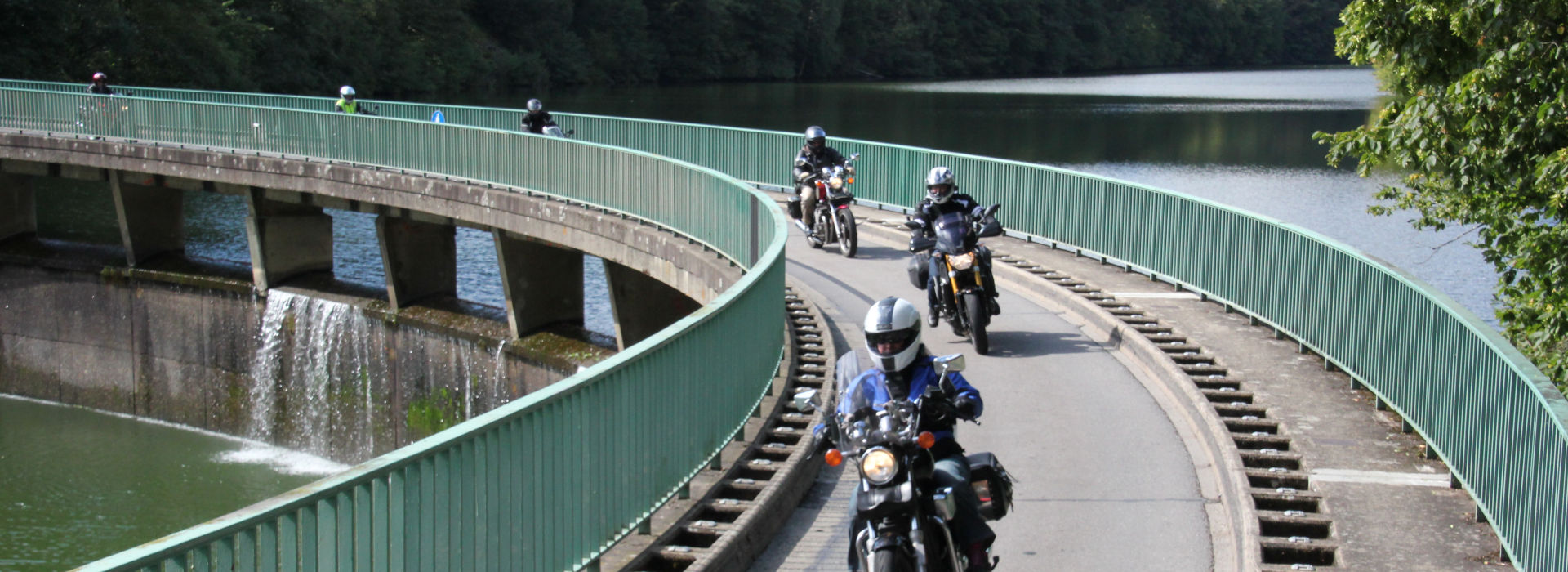 Motorrijschool Motorrijbewijspoint Nijkerkerveen motorrijlessen